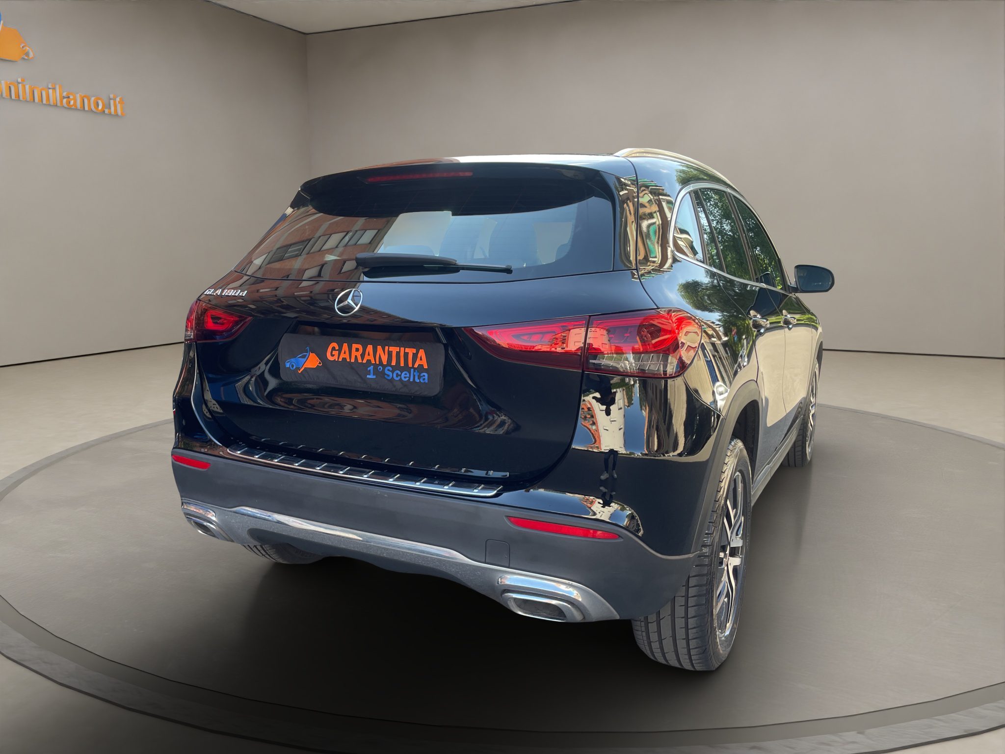 MERCEDESGLA_05_converted